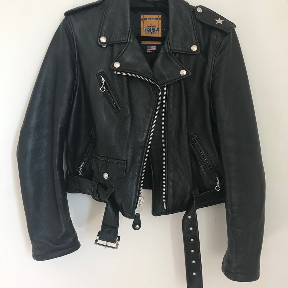 Schott PERFECTO- Lambskin cropped leather jacket
